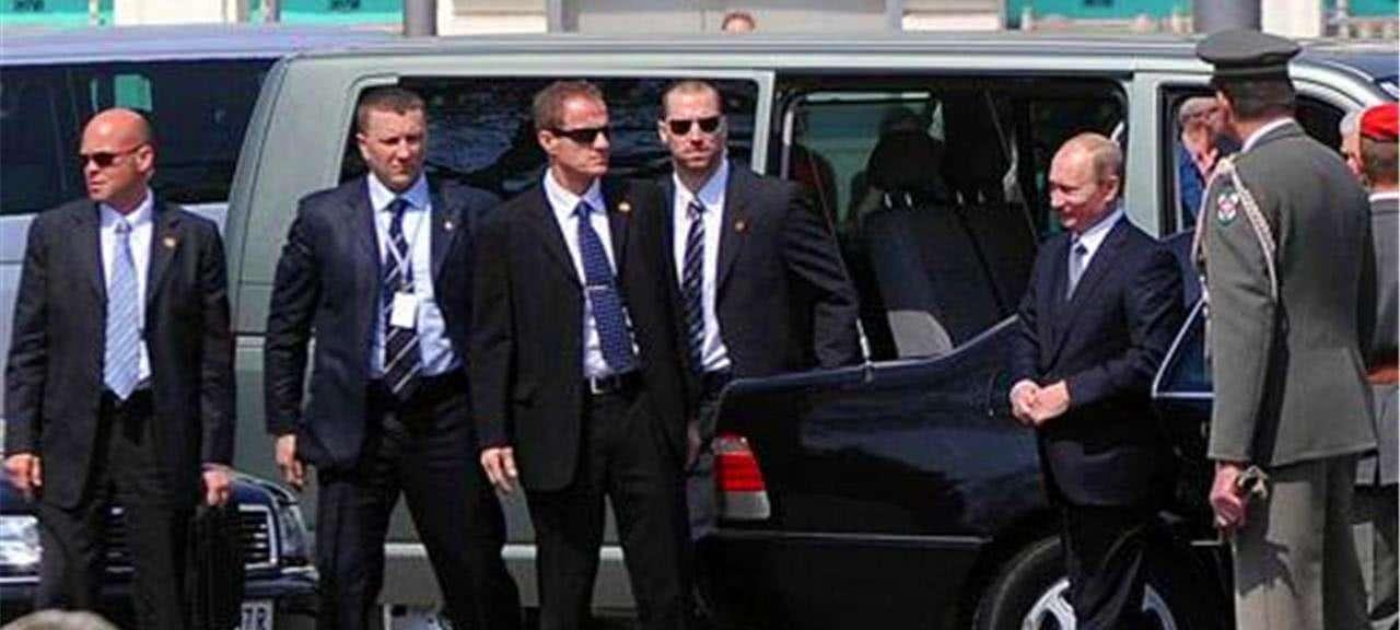 不凡保鏢勵志成長之路，自信與成長的交響曲（最新章節(jié)免費(fèi)）