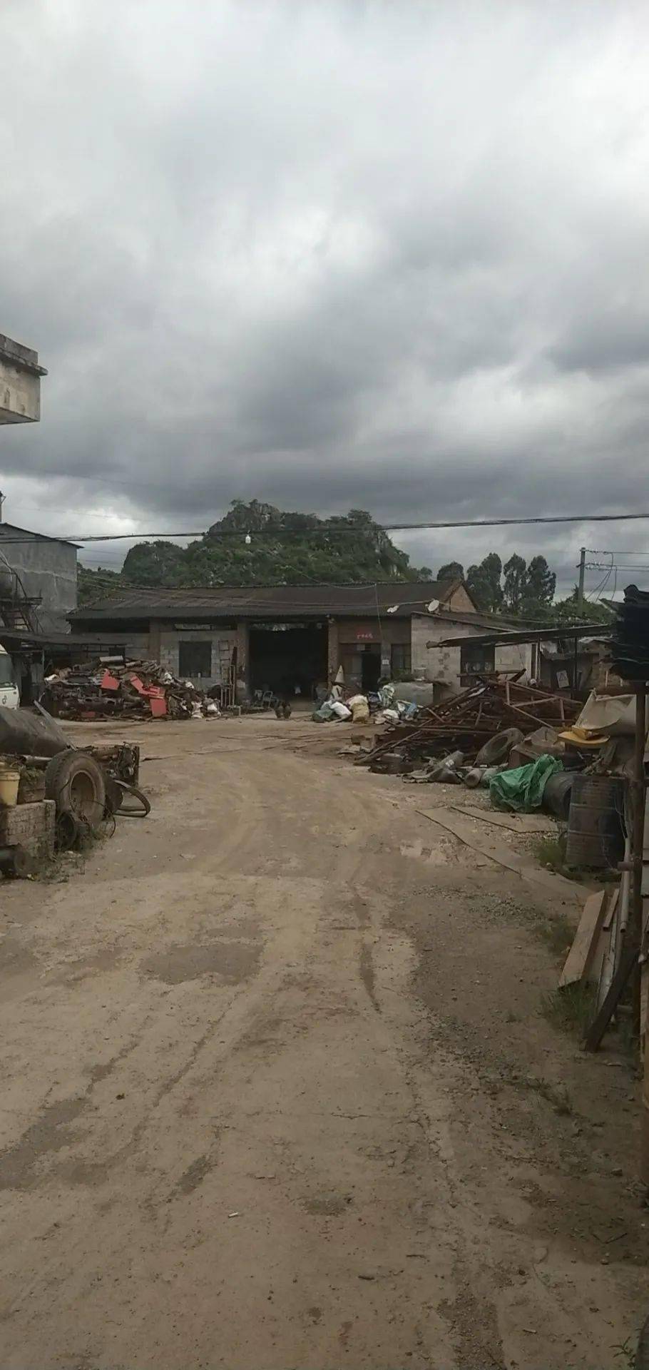 沾益最新地基出售，故事中的溫馨家園締造地