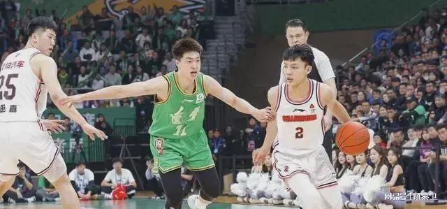 CBA戰(zhàn)況更新，熱血激戰(zhàn)開(kāi)啟，誰(shuí)能稱霸籃壇？